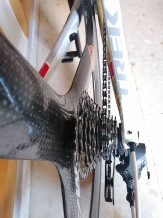 Trek madone full carbon series four + 4 ruedas