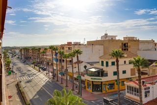 Piso en venta en El Acequión - Los Naúfragos en Torrevieja