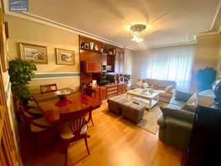 Piso en venta en Feria en Albacete