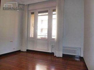 Piso en venta en Basurtu en Bilbao