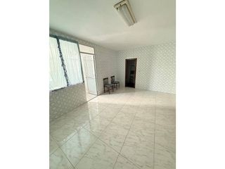 Piso en venta en Cabra