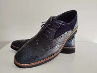 Zapatos de piel Rodia azul y morado