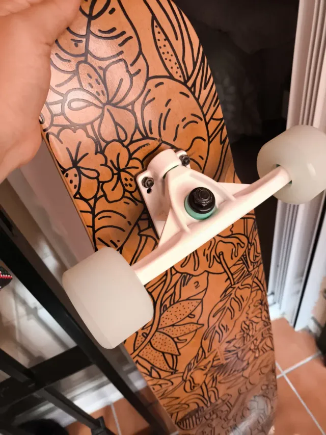 Tabla Longboard con Diseño Tropical