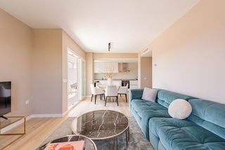 Piso en venta en Nueva Andalucía centro en Marbella