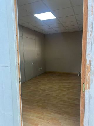 Nave industrial en alquiler en El Carmen en Manises