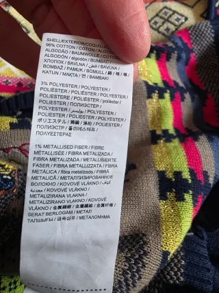 Abito Desigual fantasia geometrica