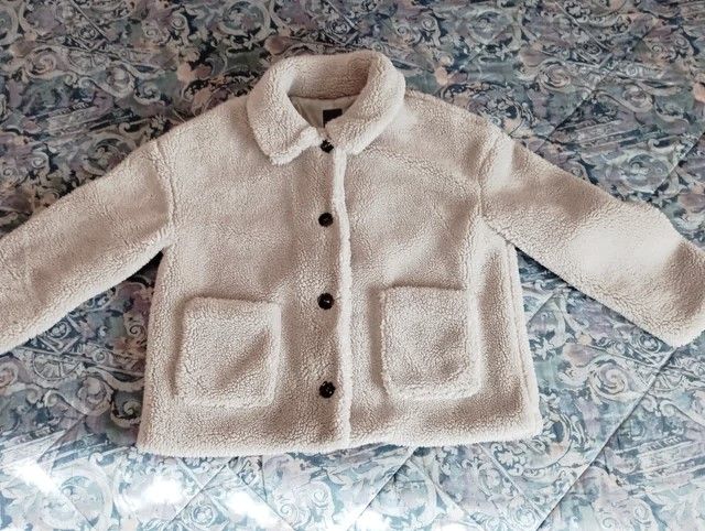 Chaqueta borreguito gruesa corta