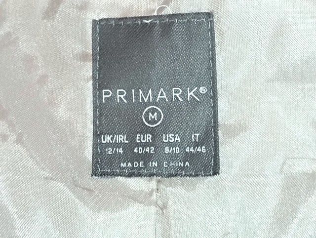 Chaqueta borreguito gruesa corta