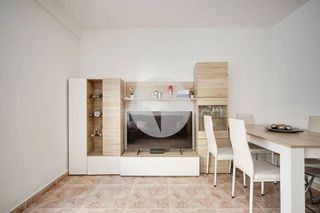 Piso en venta en El Castell-Poble Vell en Castelldefels