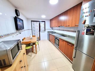 Piso en venta en Florida Baja en Alicante