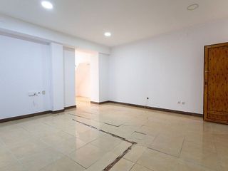 Piso en venta en Carolinas Bajas en Alicante