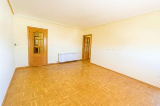 Piso en venta en Villarejo de Salvanés