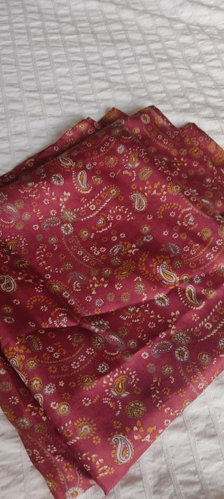 Pañuelo seda natural grande rojo