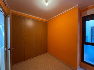 Piso en venta en Monserrat