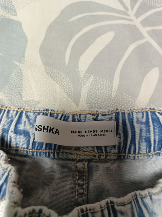 Pantalón vaquero cargo Bershka desgastado Talla XS