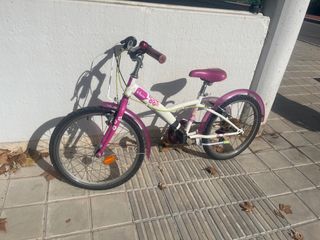 Bicicleta niña rosa y blanca