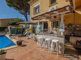 Chalet en venta en Cabanyes-Mas Ambrós-Mas Pallí en Calonge