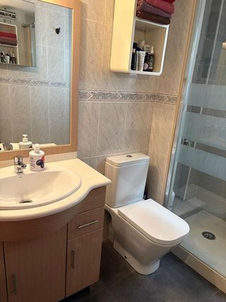 Piso en venta en El Castellar-L´Oliveral en Valencia