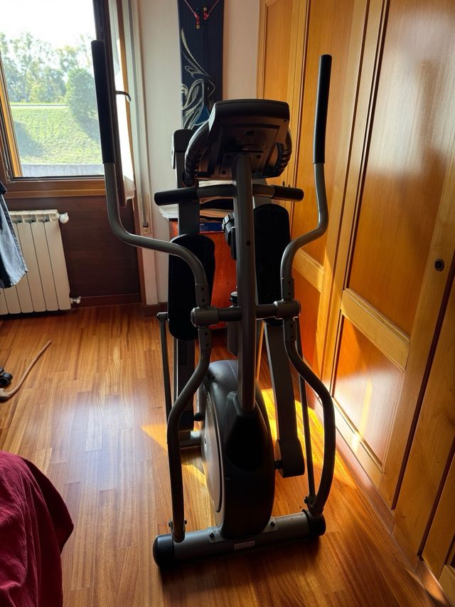 Ellittica professionale Andes 207