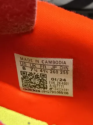 Botas de fútbol Adidas Predator multitacos