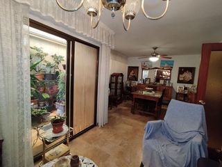 Casa adosada en venta en Tomelloso