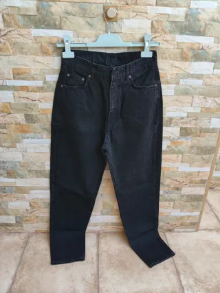 Pantalón vaquero negro