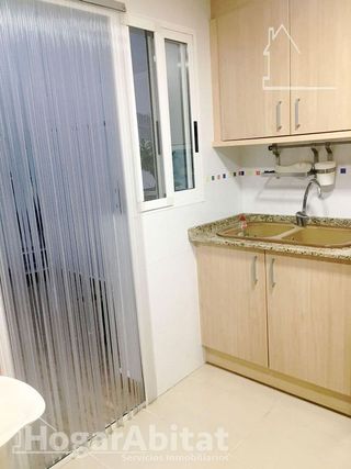 Casa adosada en venta en Vilamarxant