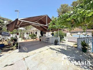 Chalet en venta en Mas Mestre en Olivella