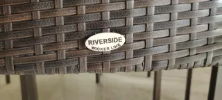 Mesa y 6 sillas de exterior