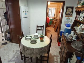 Casa adosada en venta en Sanlúcar la Mayor