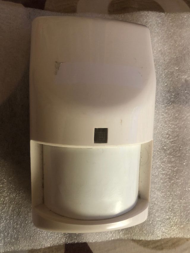 Detector de movimiento blanco