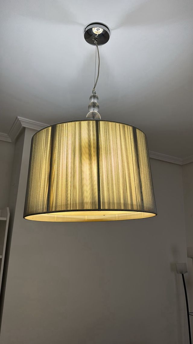 Lámpara de diseño moderno gris plata