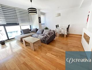 Piso en venta en Monserrat