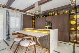 Piso en venta en Los Naranjos - Las Brisas en Marbella