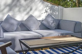 Piso en venta en Los Naranjos - Las Brisas en Marbella