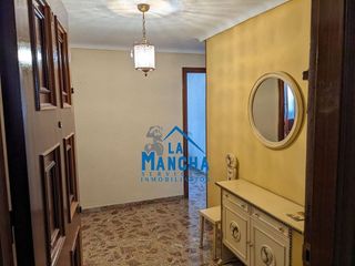 Piso en venta en Santa Cruz - Industria - Polígono Campollano en Albacete