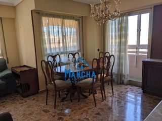 Piso en venta en Santa Cruz - Industria - Polígono Campollano en Albacete