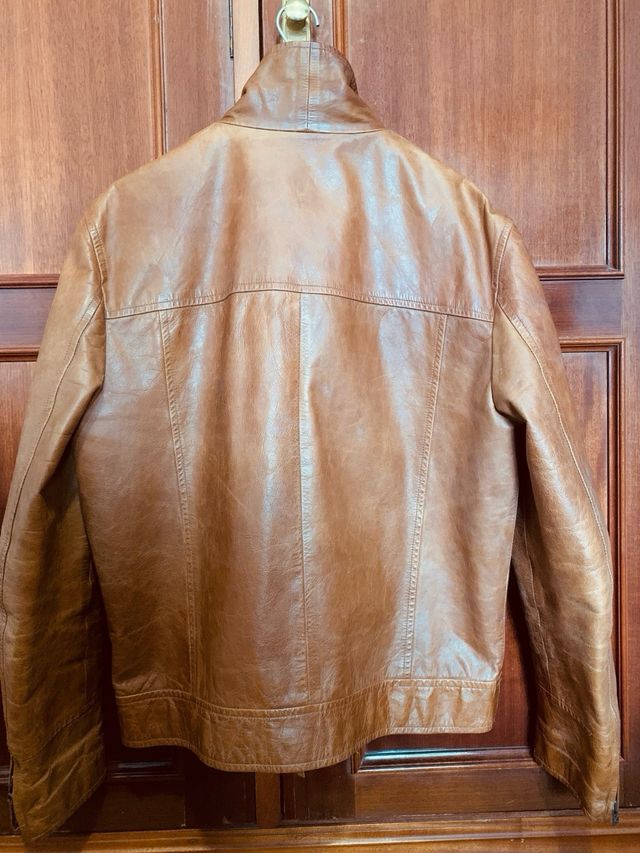 Cazadora 100% cuero Zara Man