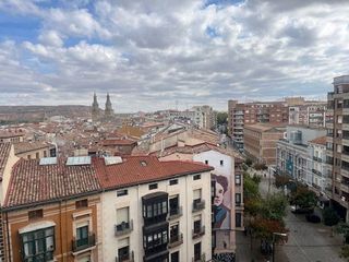 Piso en venta en Centro en Logroño