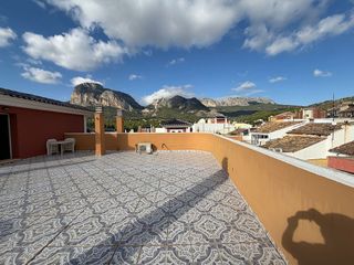 Piso en venta en Polop