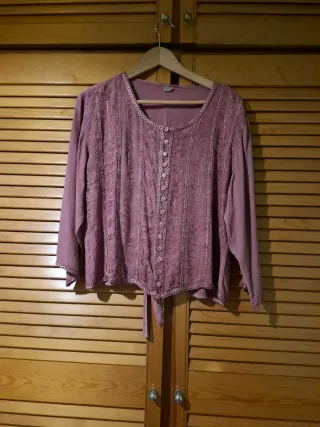 Blusa rosa bordada Made  in India
