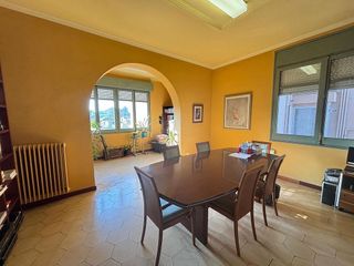 Piso en venta en Eixample Nord – La Devesa en Girona