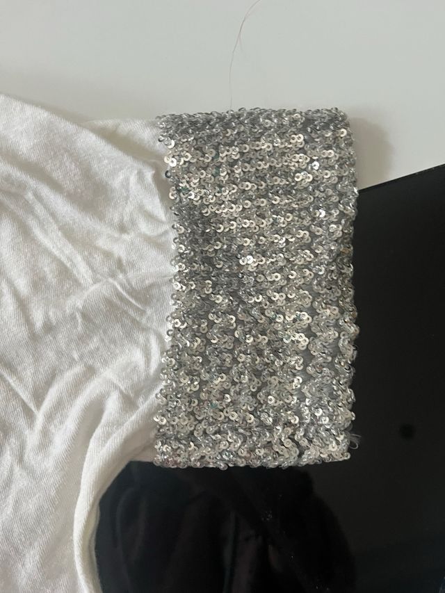 Camiseta Dolores Promesas M Blanca Plateada