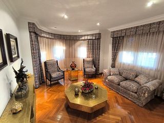 Chalet en venta en Caudete