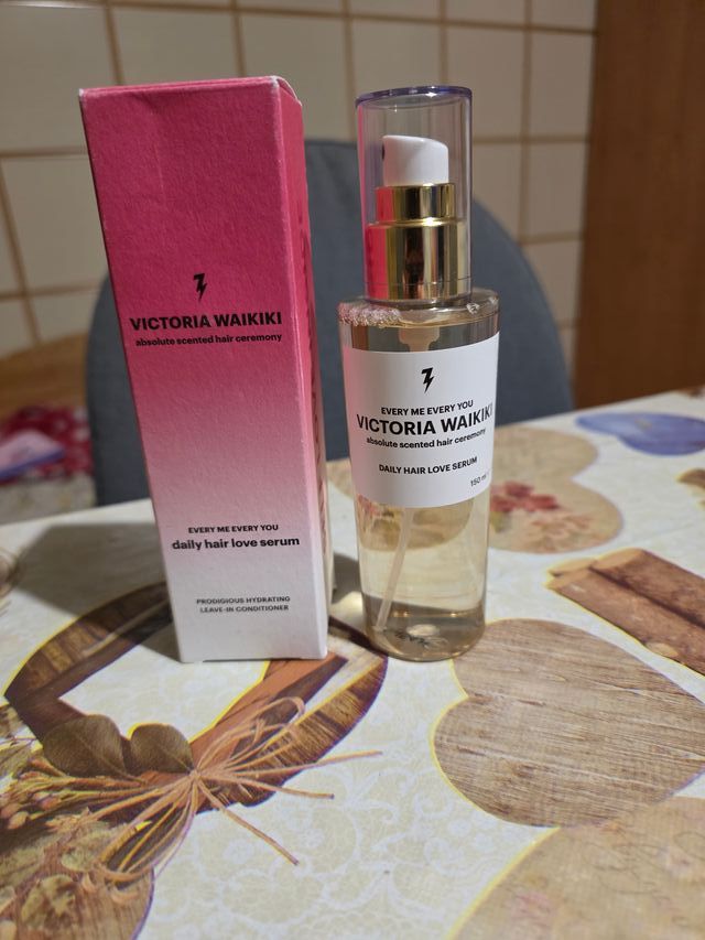 Victoria Waikiki Siero Capelli Daily Love Serum