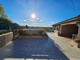 Chalet en venta en Vilamarxant