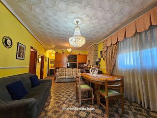 Chalet en venta en Vilamarxant