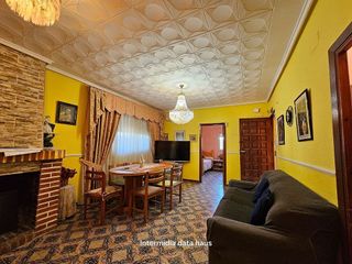 Chalet en venta en Vilamarxant