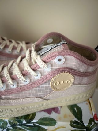 Zapatillas Duuo rosas y beige nuevas