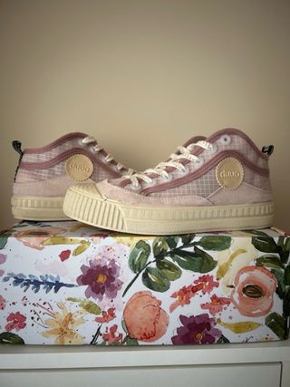 Zapatillas Duuo rosas y beige nuevas